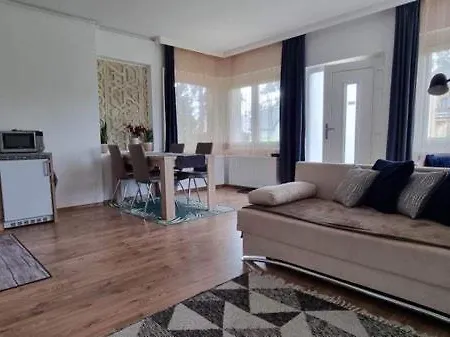 Lägenhet City Center Apartman