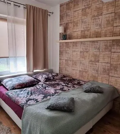 City Center Apartman Lägenhet