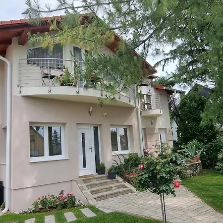 Lägenhet City Center Apartman Siófok
